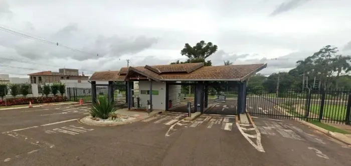 Terreno à venda em Londrina, Cidade Industrial II, Condominio Residencial Bela Vita