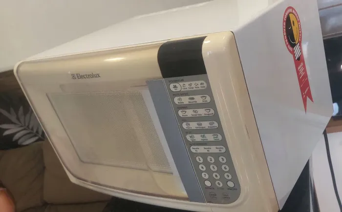 Forno micro-ondas 31 l Electrolux