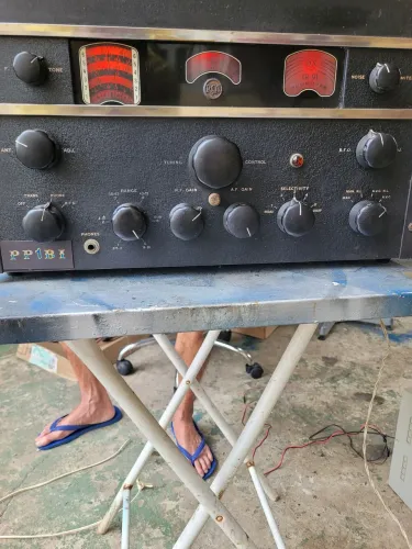 Receptor de Rádio RCA AR-88, Peça de Museu, Leia: