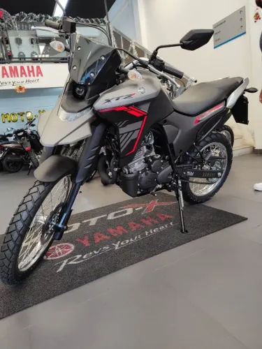 YAMAHA LANDER 250 CC HELDER LUIZ *