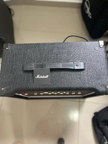 Amplificdor Marshall DSL20