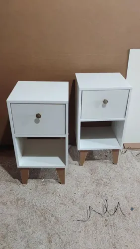 Conjunto de Mesas de Cabeceira Modernas