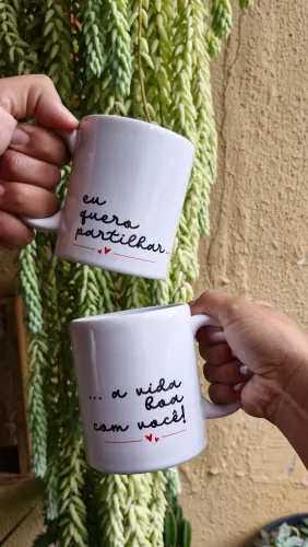 Par Canecas Românticas Casal - personalizadas