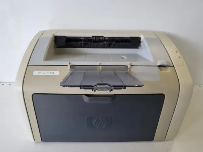 Impressora HP LaserJet 1018 Toner Monocromática USB 