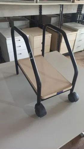 Suporte com Rodinhas Formatustek