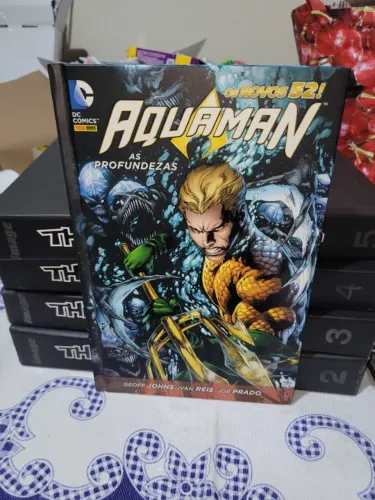 Hq Aquaman As Profundezas Os Novos 52