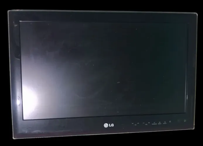 TV LG 22 polegadas modelo 22LE5300 usada