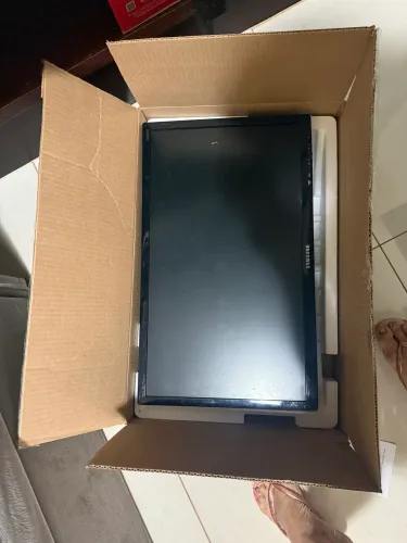 Samsung SMART TV 30 pl