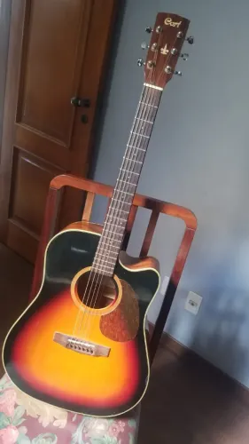 VIOLÃO CORT MR710F -  Aceito trocas por Teclado ou iPhone