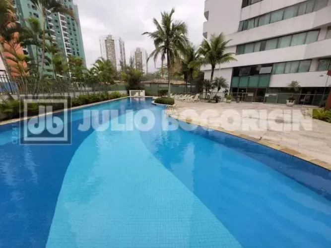 Apartamento : / Residencial / Barra da Tijuca 2 suites