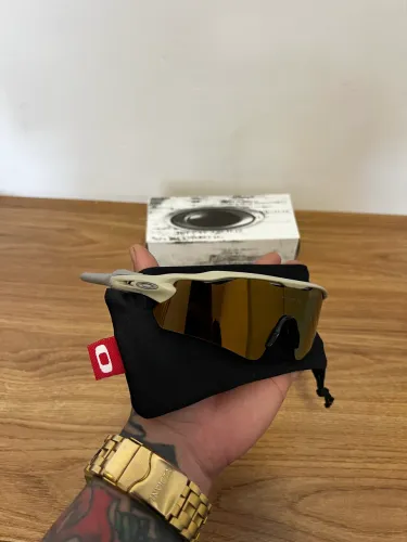 Óculos de sol Oakley