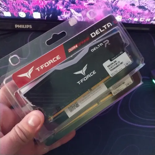 16gb Memória RAM TForce Delta RGB 2x8gb