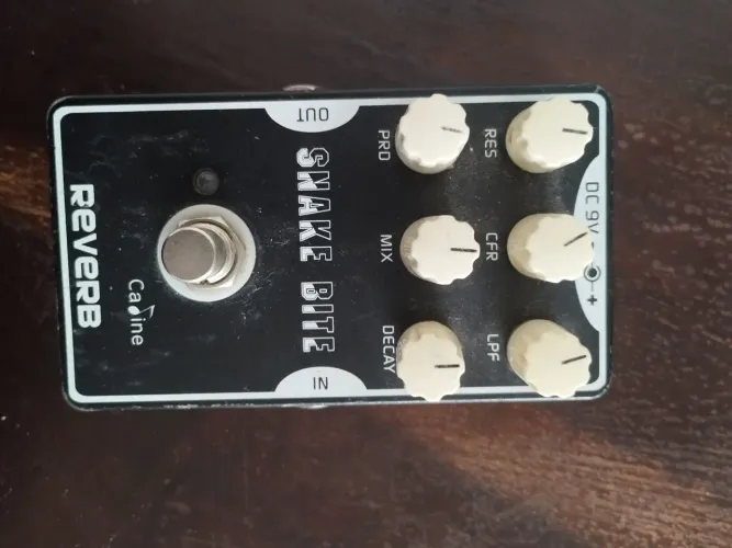 Pedal Caline Snake Bite Reveb