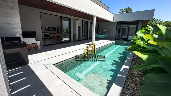 Casa com 3 dormitórios à venda, 259 m² por R$ 3.350.000,00 - Campeche - Florianópolis/SC