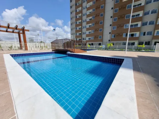 Apartamento de 2 qts, lazer completo com elevador.