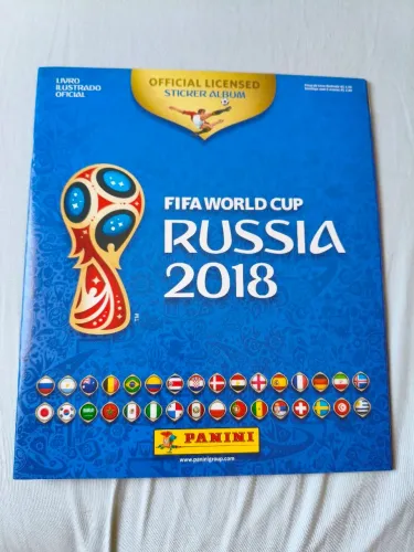Álbum Copa do Mundo 2018 com toda as figurinhas para colar
