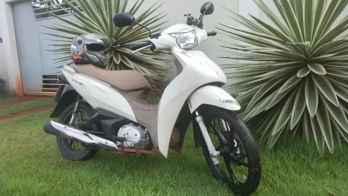 Vendo biz 125 super conservada 