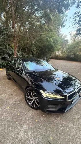 Volvo S60 T-4 Momentum 2.0 190cv 4P 2020