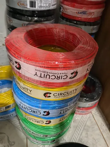 Fio flexível