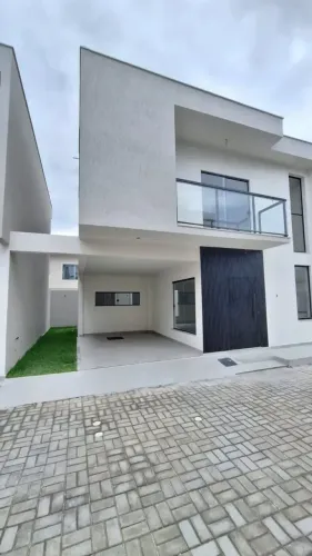CASA EM CONDOMINIO EM BURAQUINHO 3 SUÍTES R$ 699.999,000