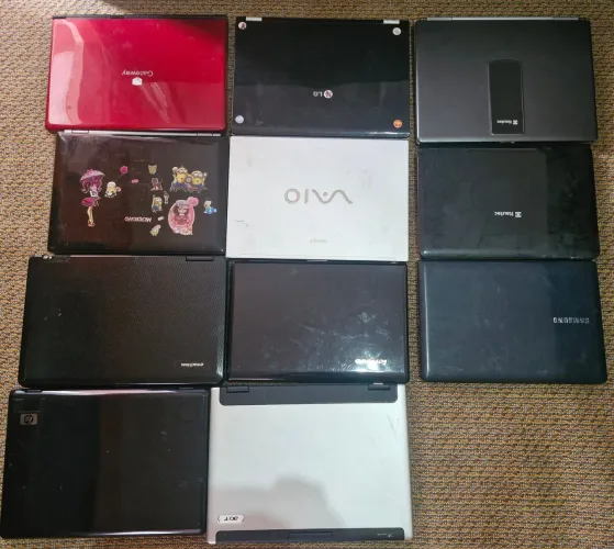Lote de notebooks por 700