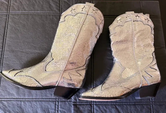 Bota Couro Cristal Prata