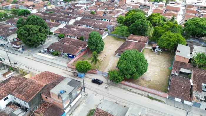 ALUGUEL - Chácara no Santos Dumont 50x100
