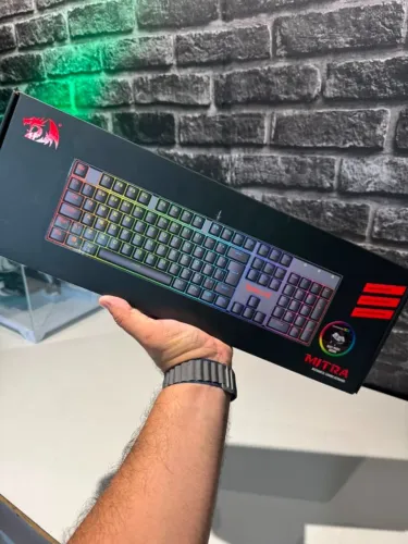 TECLADO MECÂNICO REDRAGON MITRA RGB (SWITCH BROWN)