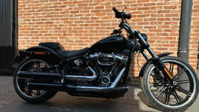 HARLEY-DAVIDSON BREAKOUT 2022