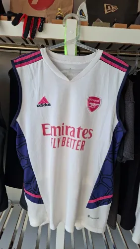 Regata Arsenal temp. 22/23