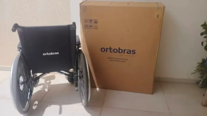 Cadeira de Rodas AVD Alumínio Pés Fixos Ortobras