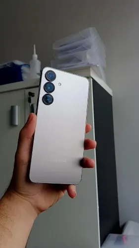 Samsung galaxy s25+ 512gb