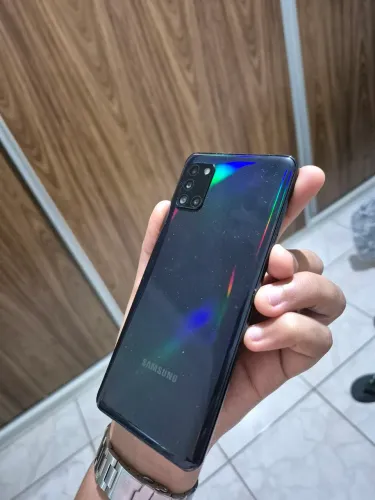 SAMSUNG A31