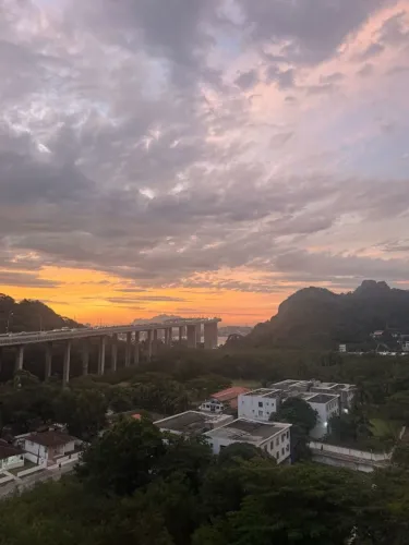 Apartamento para locação na Praia da Costa, Parque das Castanheiras, 4 quartos