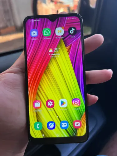 Celular Samsung A30 (TV Digital)