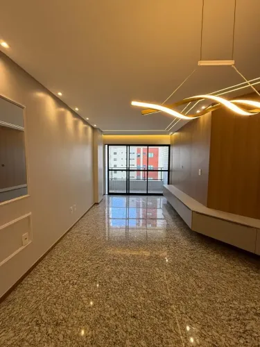 Apartamento à venda no CONDOMÍNIO DOMUS, PONTA VERDE, Maceió, AL