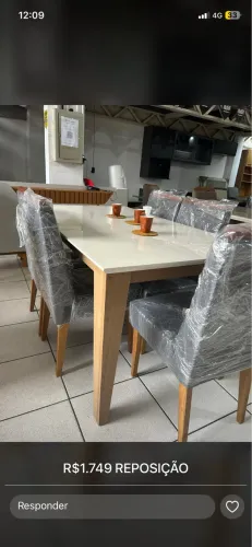 Mesa 6 cadeiras  