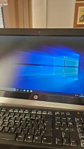 Vendo HP 18 ALL-IN-ONE PC