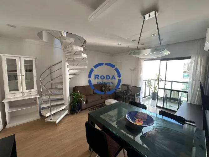 Cobertura Duplex Frente Praia com Vista Mar , sendo porteira fechada.