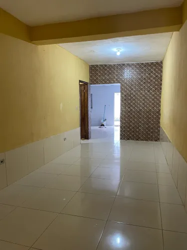 Sim, está disponível. Casa 2 com quartos Próx a Galetus da av Recife