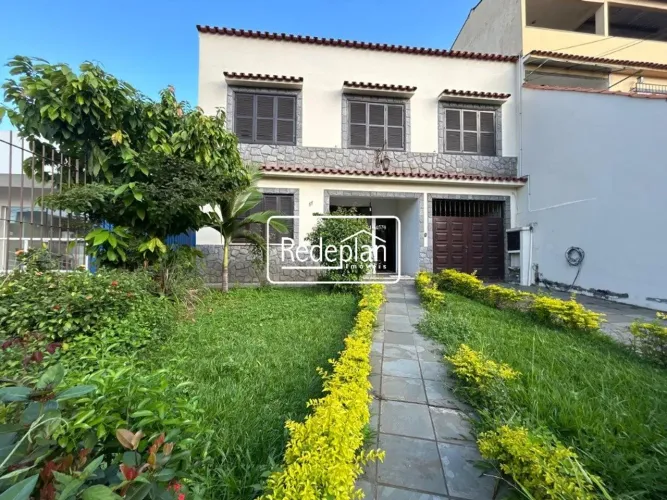 Ampla Casa para Locação - Vila Santa Cecília, Volta Redonda/RJ