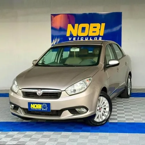 Fiat Grand Siena Essence 1.6 Flex 16V 2013