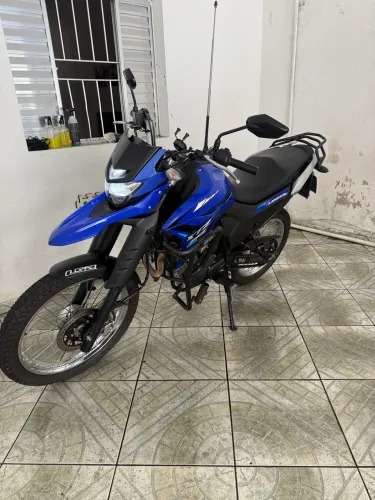XTZ Lander 250  Azul 