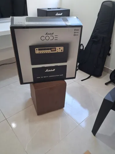 Amplificador Marshall Code 50