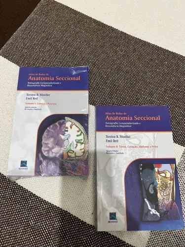 2 Atlas de Anatomia Seccional Rasiologia RM TC