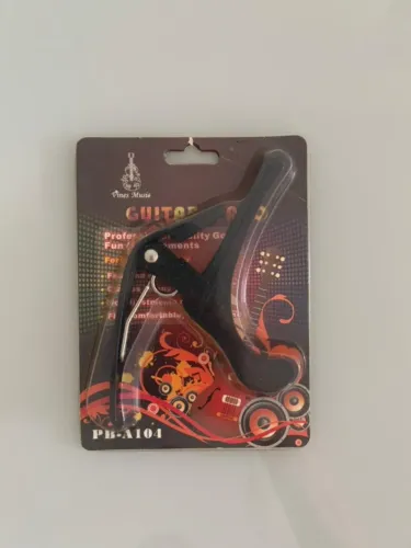 CAPOTRASTE PARA VIOLÃO