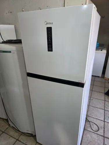Geladeira midea duplex frosfree funcionando perfeitamente