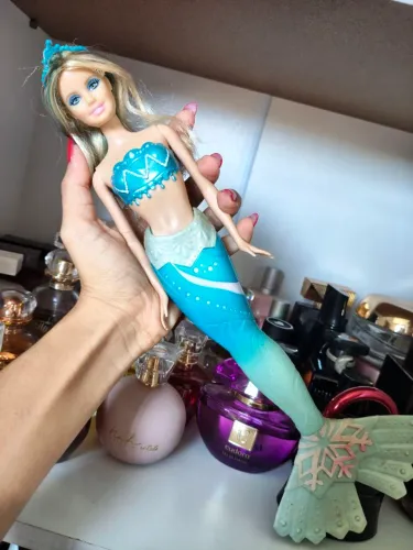 Boneca Barbie Sereia Selena - O Segredo das Sereias 2 (Ártico) - Mattel