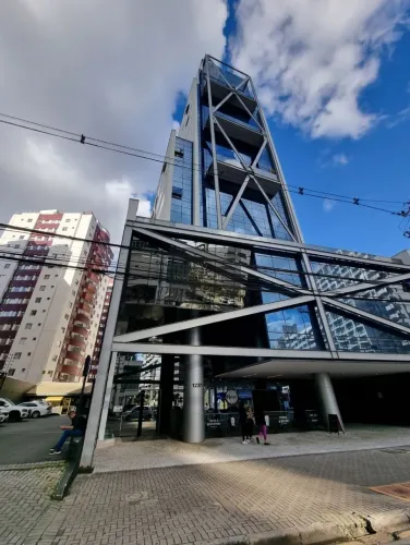 SALA COMERCIAL em Curitiba - PR, Água Verde