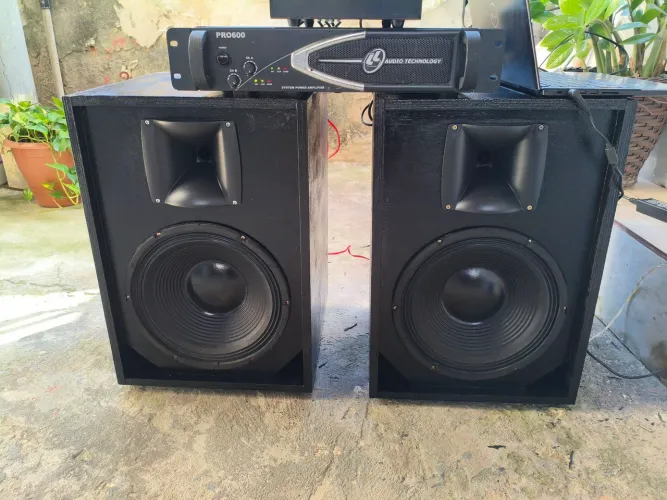 Equipamento de som